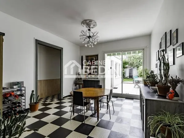 Maison 6 pièces 168 m²