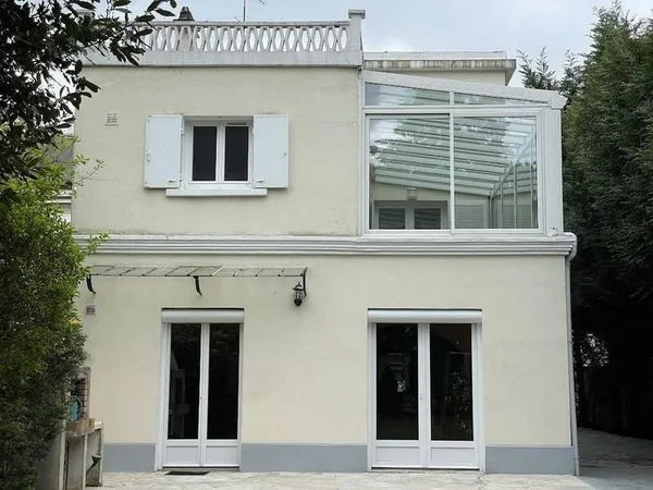 Maison 6 pièces 186 m²