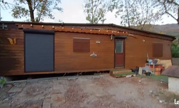 Mobil home bois à vendre sans parcelle
