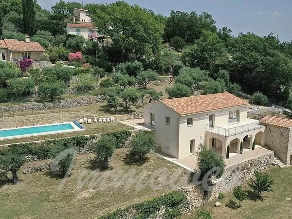 Vue exceptionnelle Villa neuve de 210 m² avec dépendance