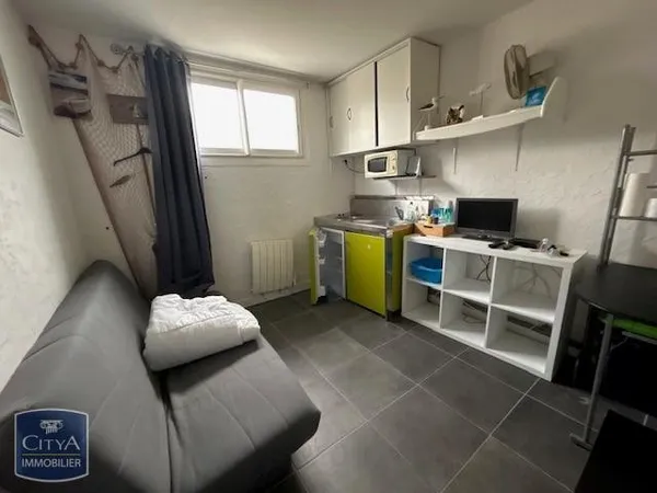 Appartement 1 pièce 9 m²