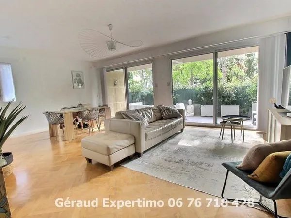 Appartement 4 pièces 98 m²
