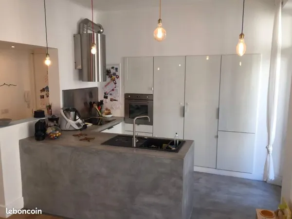 🔑 T3 66m2 quartier Sébastopol climatisation/ balcon/ parking