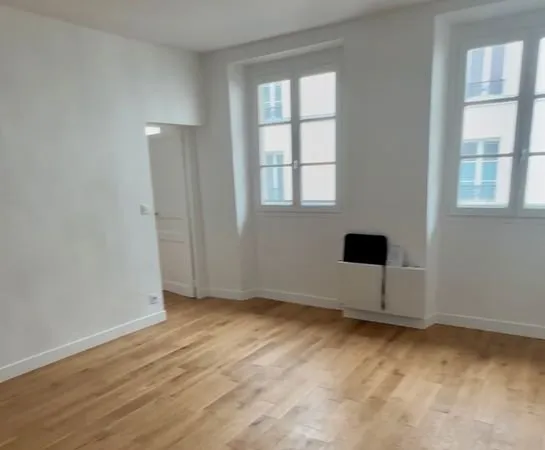 2 pieces 45 m² Bastille