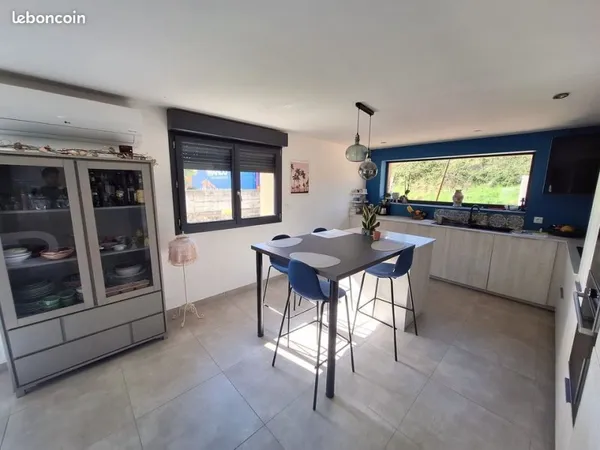 Maison 7 pièces 160 m²