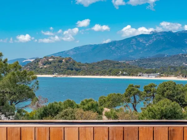 cala rossa, belle villa renovee a louer