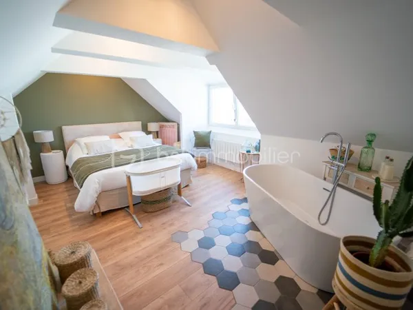 Maison 5 pièces 105 m²