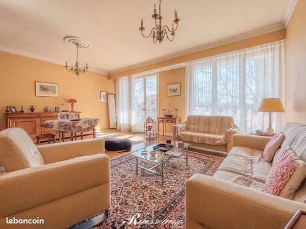 Appartement 5 pièces 142 m²