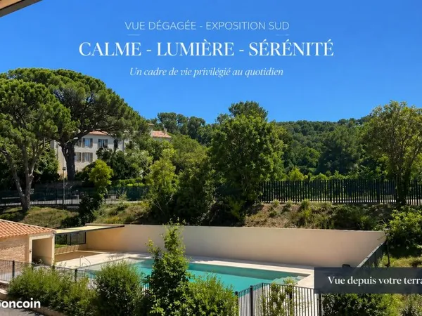 T3 Dernier Étage - Vue Imprenable Colline & Piscine - Le Pradet