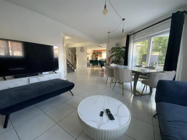 Maison d'architecte 6 pièces