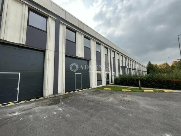 Local d'activité 788 m²