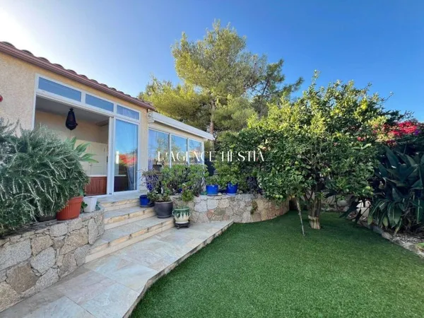 Maison de plain-pied 4 pièces 91 m²