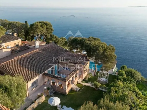 Villa 450 m²