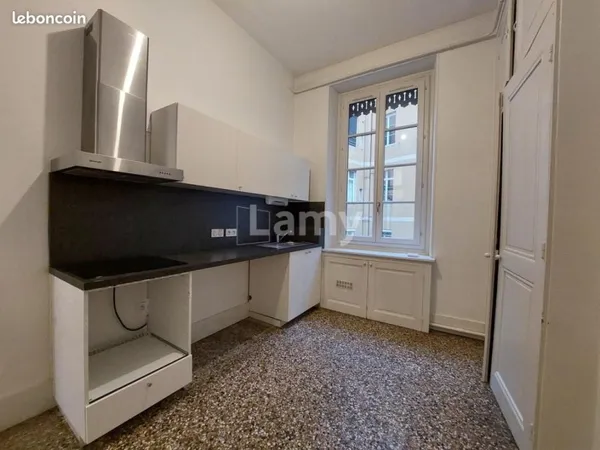Appartement 4 pièces 110 m²