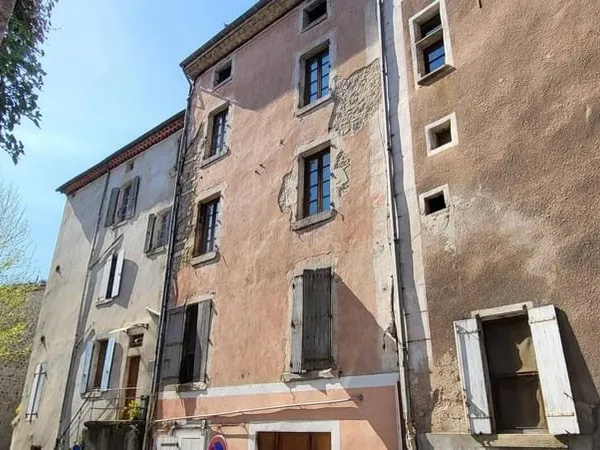 Immeuble 200 m²