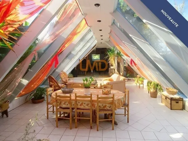 Bien immobilier de rendement Vente Cerizay 10p 341m² 157000€