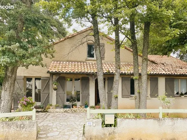 Maison 6 pièces 163 m²