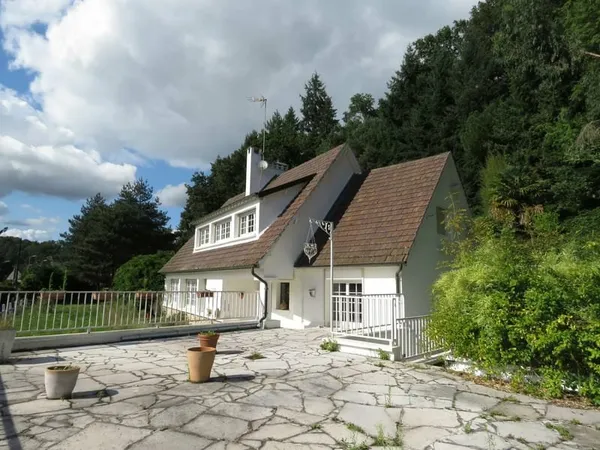 Maison 6 pièces 178 m²