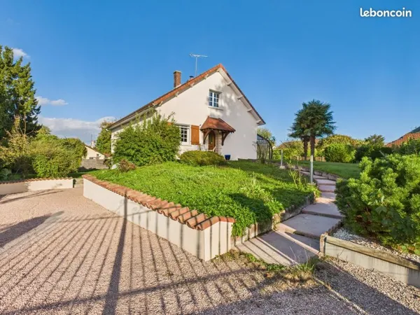 𝗘𝗫𝗖𝗟𝗨𝗦𝗜𝗩𝗜𝗧𝗘́ 𝗔̀ 𝗩𝗘𝗡𝗗𝗥𝗘 𝗠𝗮𝗶𝘀𝗼𝗻 familiale à vendre - Charmont-sous-Barbuise (10)