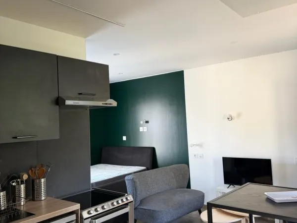 Loue studio meublé - 26m²