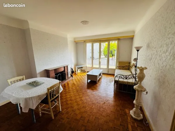 Appartement T4 - 88 m² - Lumineux avec balcon + petite véranda sur vue verdure - Quartier Foire Expo