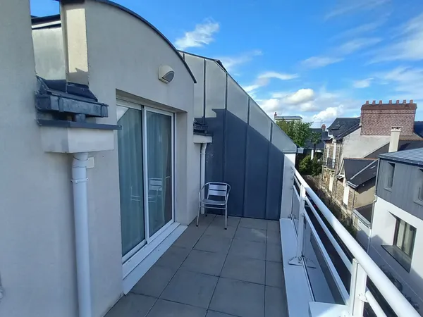 Loue magnifique appartement 24m² avec terrasse au coeur de nantes