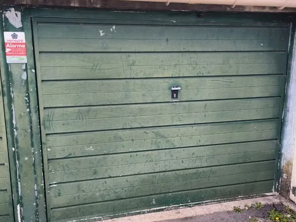 Garage a louer