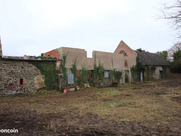 Bien Agricole 1396 m² CONDE SUR VIRE
