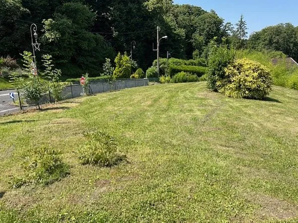 Terrain 544 m²