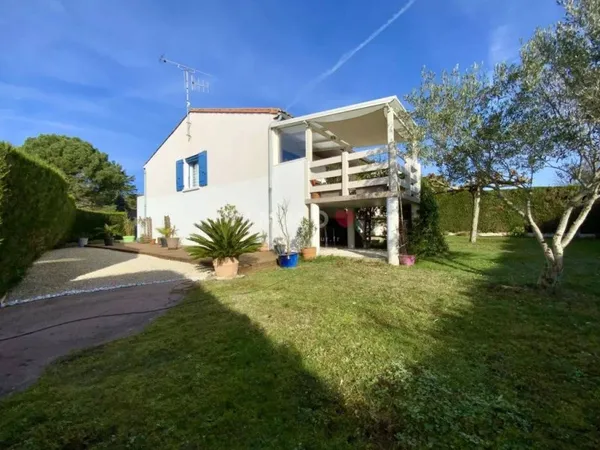 Maison de luxe 7 pièces 143 m²