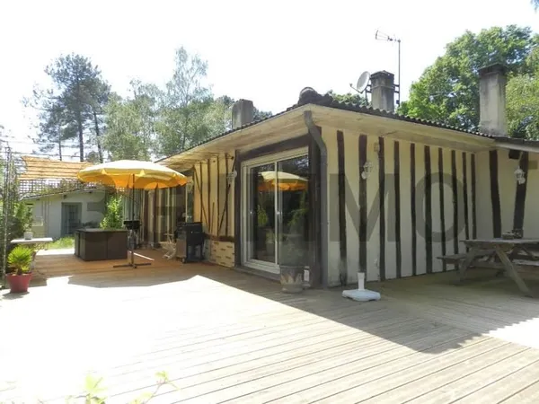 Maison 7 pièces 141 m²