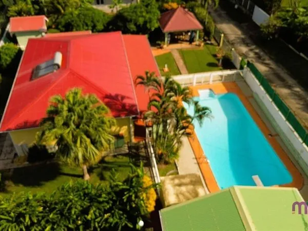 Maison 4 pièces 140 m²