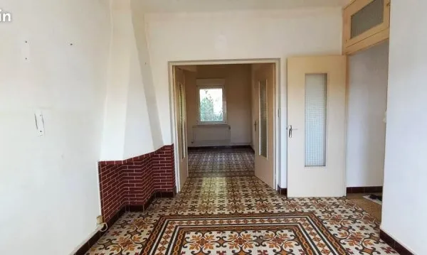 Appartement T3 très lumineux au calme en centre-ville, garage et cave
