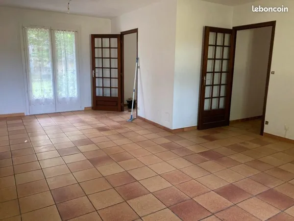 Maison location St Germain du Plain 71370