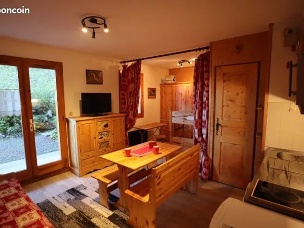 Studio 1 pièce 23 m²