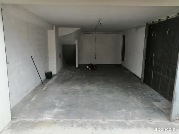 Garage 30 m2