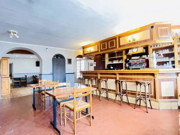 Vente Bar-brasserie 146 m²