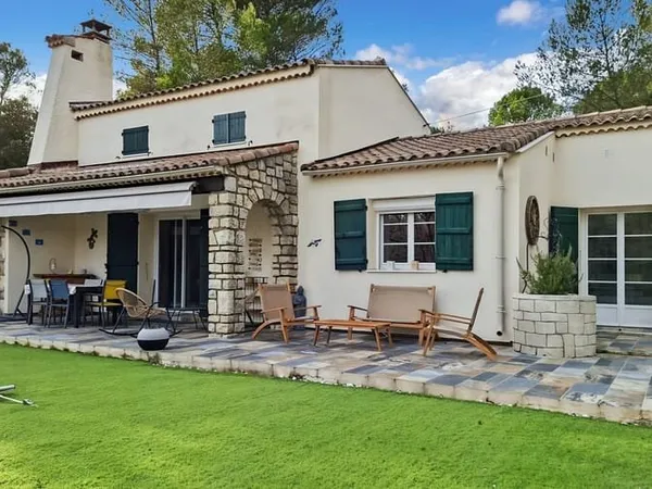 Maison 5 pièces 120 m²