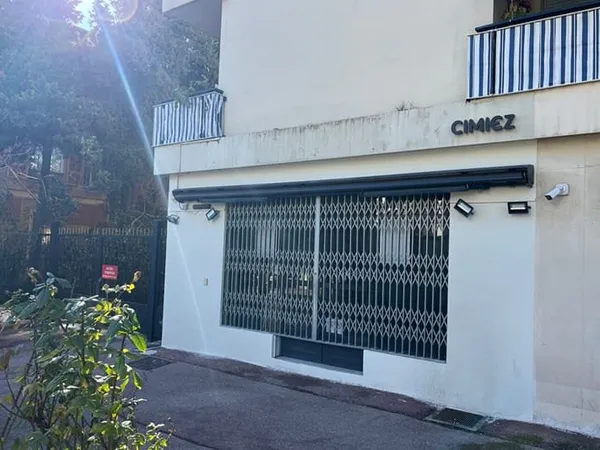 Local commercial - Vente des murs - Nice (060000) - Cimiez