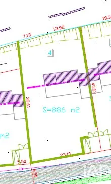 Terrain 886 m²
