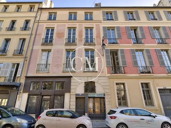 Local 84 m²