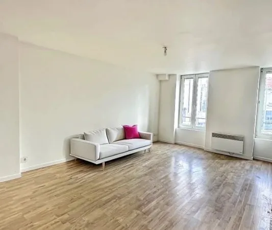 Bien immobilier de rendement Vente Clermont-Ferrand  158m² 299000€