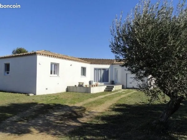 Villa de plain-pied 113 m² - Terrain piscinable de 653 m²