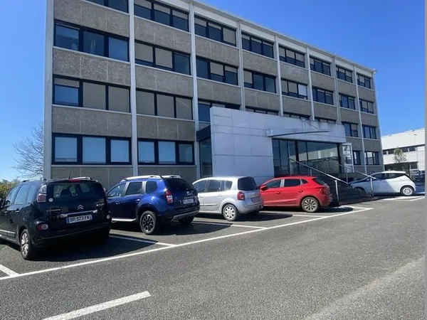 Bureaux 260 m² Le Mans