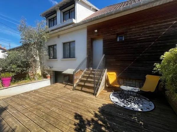 Maison 7 pièces 137 m²