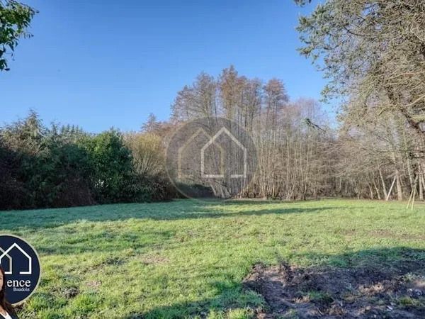 Terrain à bâtir 1037 m²