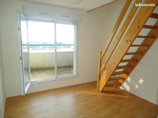 Studio 1 pièce 19 m²