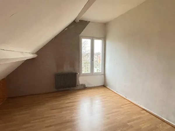 Maison mitoyenne de type 5