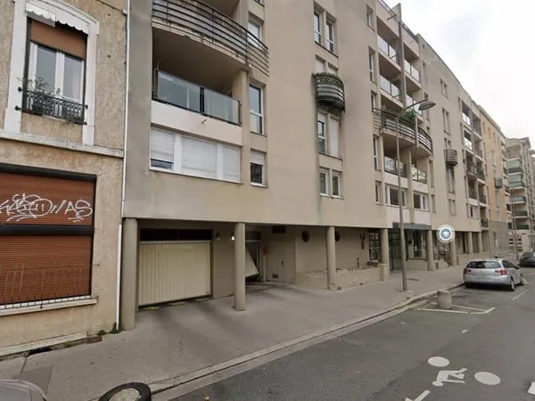 Stockage Location Lyon   100€