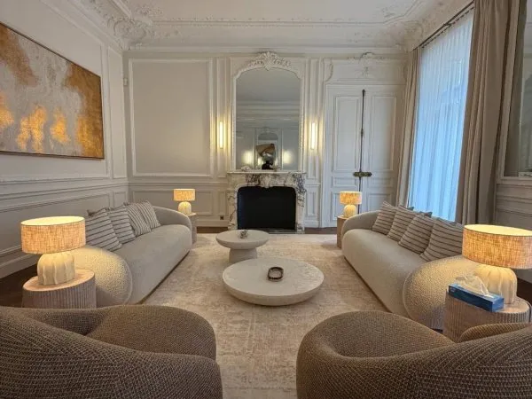 Appartement 6 pièces 250 m²
